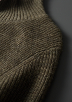 Cardigan à col haut en cachemire haut de gamme