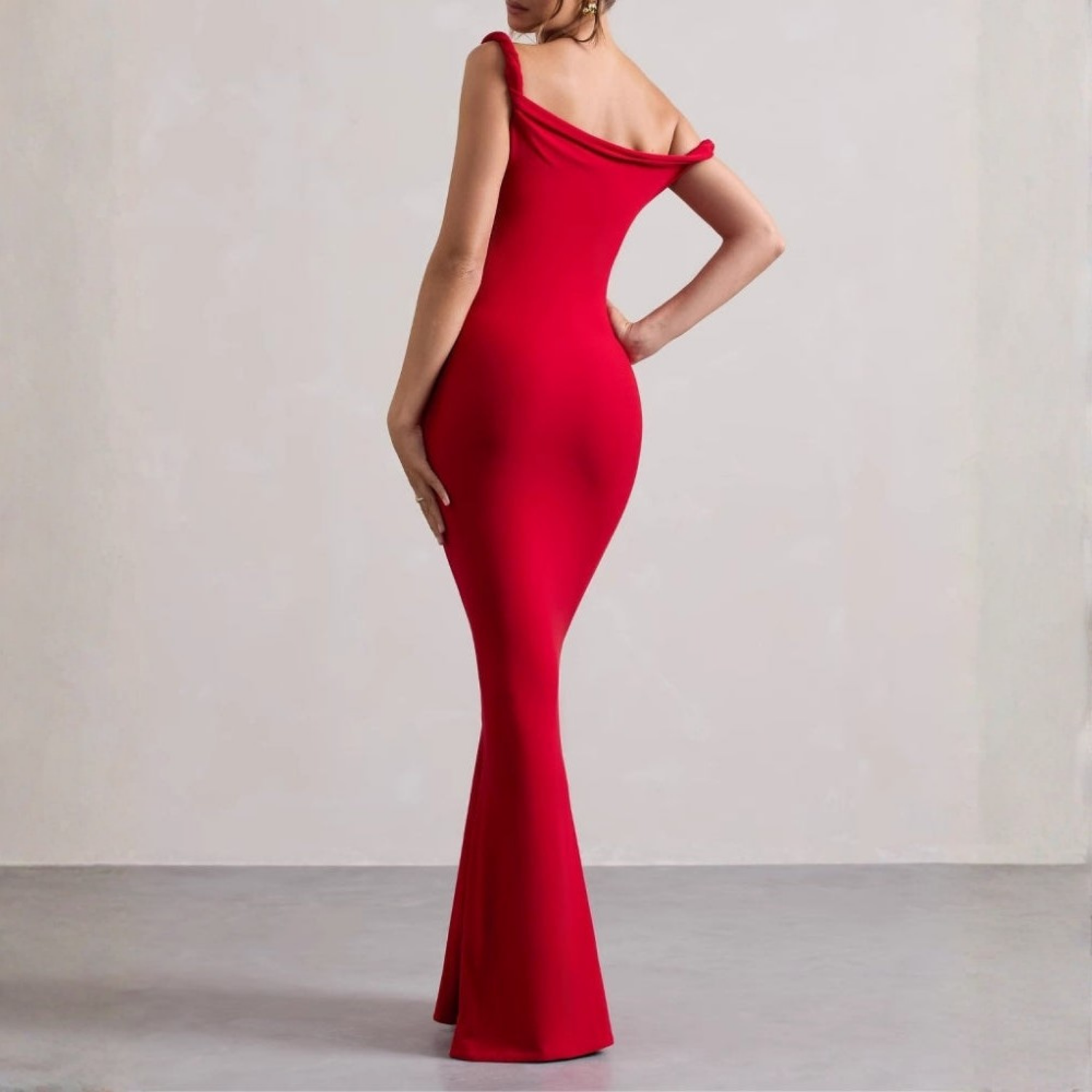Robe longue asymétrique