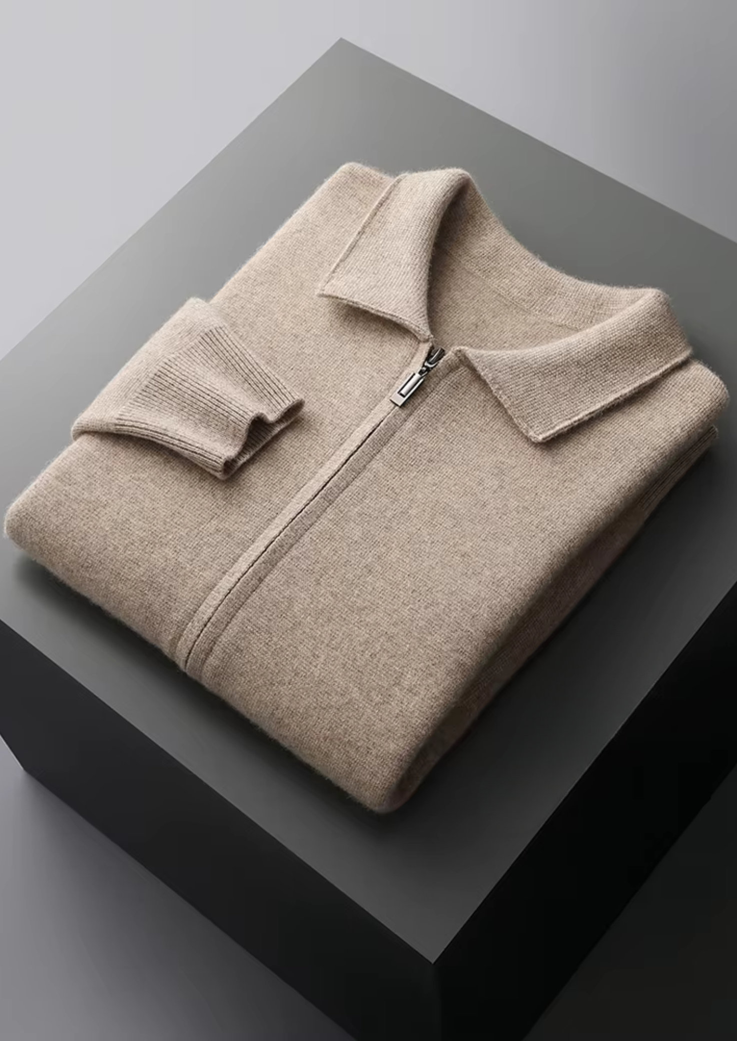 Polo zippé en laine mérinos extra-fine