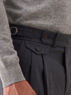 Treviso – Pantalon taille haute à double plis