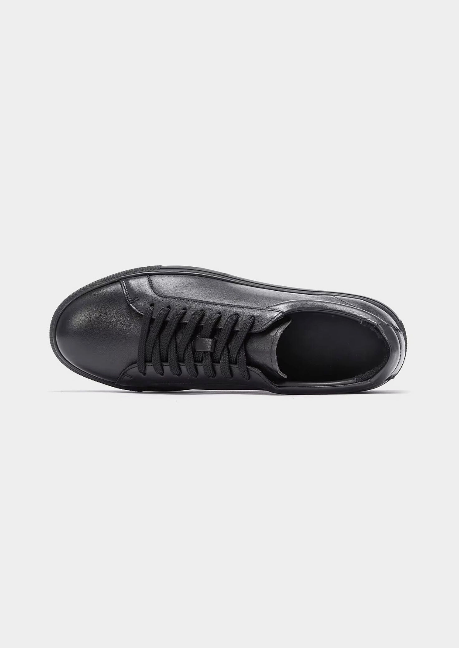 Baskets en cuir noir Essential