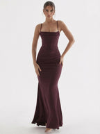 Robe corset rouge foncé